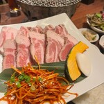 炭火焼肉・韓国料理 KollaBo 千里中央店 - 