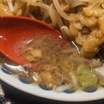 らぁ麺処 蓮の華 - 豚そば　スープアップ