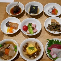 上越やすだ  銀座二丁目店 - 旬菜9種盛り合わせ