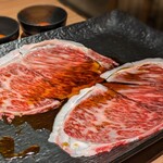 精肉卸問屋直営焼肉店 牛次郎 - 