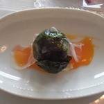 サーラ アマービレ - 芽キャベツのフリット　トリュフ風味　豚のほほ肉のハム添え