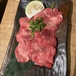 牛舞 ホルモン焼肉酒場 - 