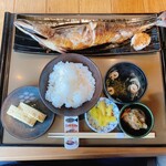 産直さばと青魚 伏見あおい - 毎日限定10食　大トロ鯖塩焼き定食（¥1,000）（税込）