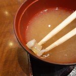 Sakanakkui No Den - ほたて貝ひも入り味噌汁