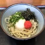 上田うどん店 - 出汁がめちゃくちゃ甘い( ；∀；)