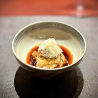 Ji-Cube - ■鶏肉の麻辣和え 
                      なんてことない料理に見えますが、シェフは麻辣が美味しいんで。
                      鶏肉が柔らかく、最高！