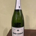 SEAFOOD STAND PACIOREK HANATARE - 