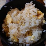酒菜 うを勘 - ●栗ご飯（アップチャージ＋100円）
これはこの時期（秋）にしか食べられない❕

出汁感ある塩味な味付けで
栗の甘みがシッカリとあるよねえ❕

これは旬な味わいだし、なかなか美味しい❕