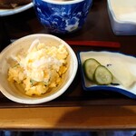 酒菜 うを勘 - ◯ポテサラ
シッカリ気味に塩味は効いてるけれど美味しい味わい

◯漬物