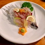 Sawauchi Jinku - とび魚刺し \880
