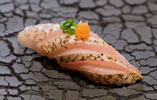 Yamasa Shouten Sushi Yoshi - 