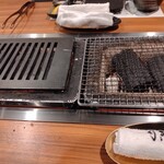 Rikichan - 肉用の鉄板と、野菜用の網