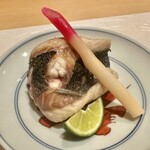 鮨 竜介 - 2023.8.  たかべの焼物