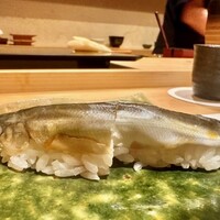 鮨 竜介 - 2023.8.  鮎の姿鮨