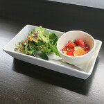 シャムロックカフェ - この日のサラダには、