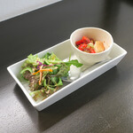 シャムロックカフェ - マリネが彩を添えて、