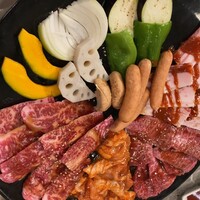 川崎名物 炭火焼肉 食道園 - 