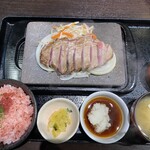 ZEI - 牛ササミステーキランチ