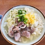 Takaesu Soba - ゆし豆腐そば中　お肉もしっかり頂けます