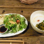 中国茶会 無茶空茶館 - 水餃子と中華粥　皮、餡から手作り