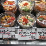 ル・シュクレ - 何にしようか迷います（２０１３年１０月）。