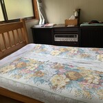 平家荘 - 朝のベッド