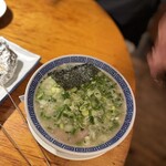 長浜豚骨まるえいラーメン - 