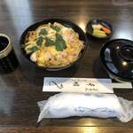 千明 - 料理写真:お食事処 千明（親子丼）