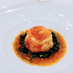 プレスキル - バジルの香るオマール海老のパイ包み焼きポワレ 