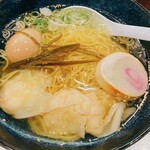 名古屋驛麺通り醐りょう 函館らーめん - 