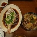 魚太商店 - 鯛は蒸し魚で・・