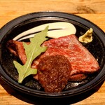 Kamado Yaki Nikuyorozu - 黒毛和牛薪焼きローストビーフ