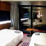 HOTEL GROOVE SHINJUKU - 2023/9月下旬。西側のツインルーム。