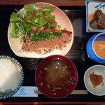 Kamado - 厚切り豚ロース炭火焼き