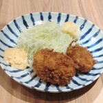 Tonkatsu Odayasu - カニクリームコロッケとホタテフライ
