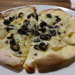 リトル キッチン - ゴルゴンゾーラピザ