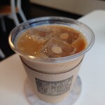 カフェ エ アペロ - Mサイズでもたっぷりの量が嬉しい。