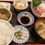 Oshokujino Genkotsu - 刺身定食