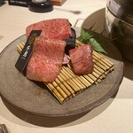 牛刺しと焼肉 仔虎 - 