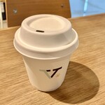 ヴァーヴ コーヒー ロースターズ - クイックカップ10oz.520円