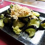 一二三 - 「ナスビ」（400円）はナスの塩もみ