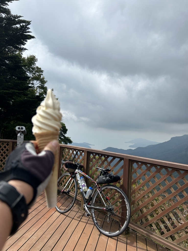 STOY 自転車 クリーム色 BorneLund - 【新品】STOY アイスクリーム屋