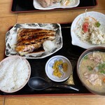 Takeya Shokudou - 銀だらの照り焼きと小豚汁定食　1130円