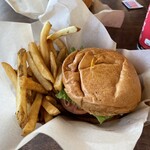 Teddy's Bigger Burgers Waikiki - 