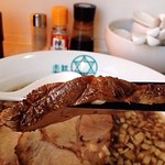 楽観 - 納得の肉厚チャーシュー。