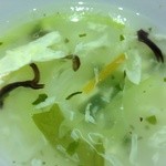 四川料理刀削麺 川府 - 201310　川府　回鍋肉定食（580円）スープ