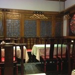 四川料理刀削麺 川府 - 201310　川府　店内⇒