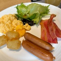 フォルク キッチン オールデイダイニング  - 