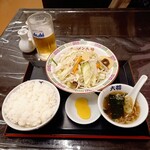 ラーメン大将 - 野菜炒め定食 900円