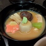 加賀屋 金沢店 - 名物·治部煮